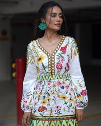 Surbhi Jyoti Pictures